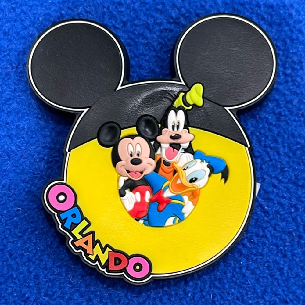 Disney Mickey Mouse Orlando Magnet - Black and Yellow 1-241